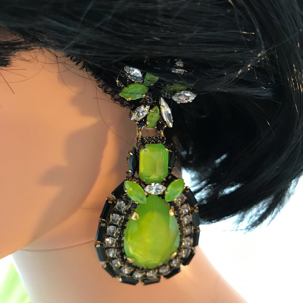 Neon earrings - Picture 9 of 16